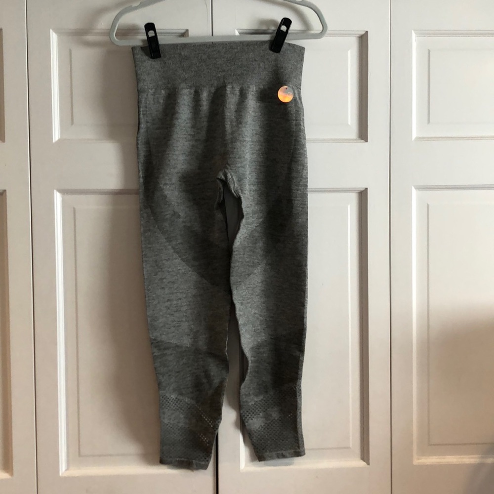 Pink brand seamless leggings